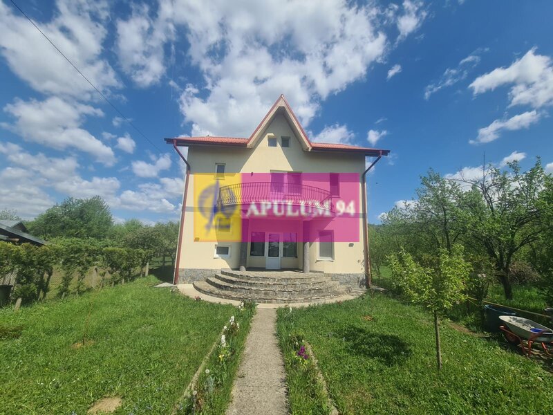 Vila de vanzare in Cornu - Zona Centrala